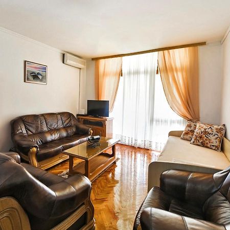 Apartment D-Moll Sutomore Kültér fotó