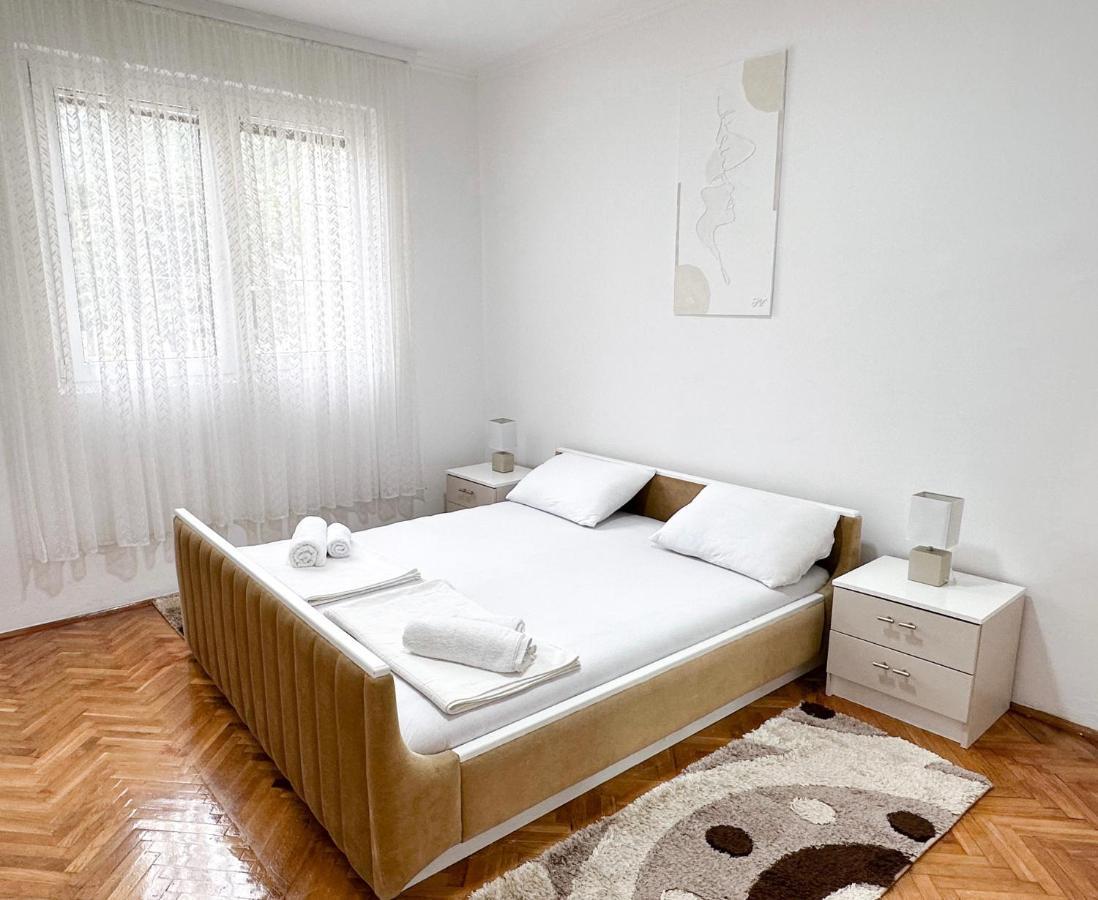 Apartment D-Moll Sutomore Kültér fotó