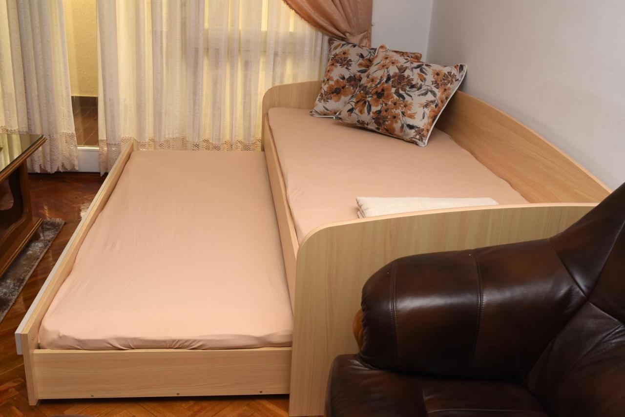 Apartment D-Moll Sutomore Kültér fotó