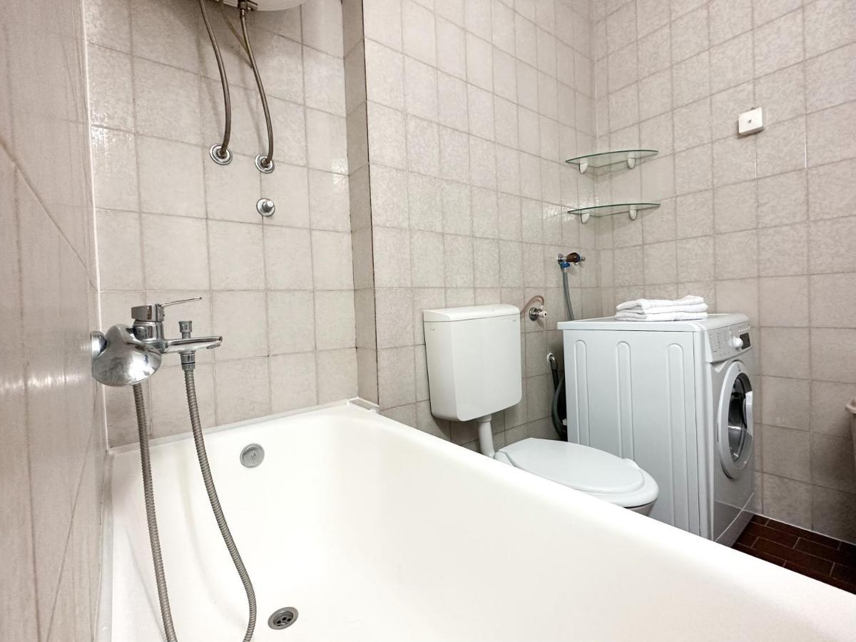 Apartment D-Moll Sutomore Kültér fotó